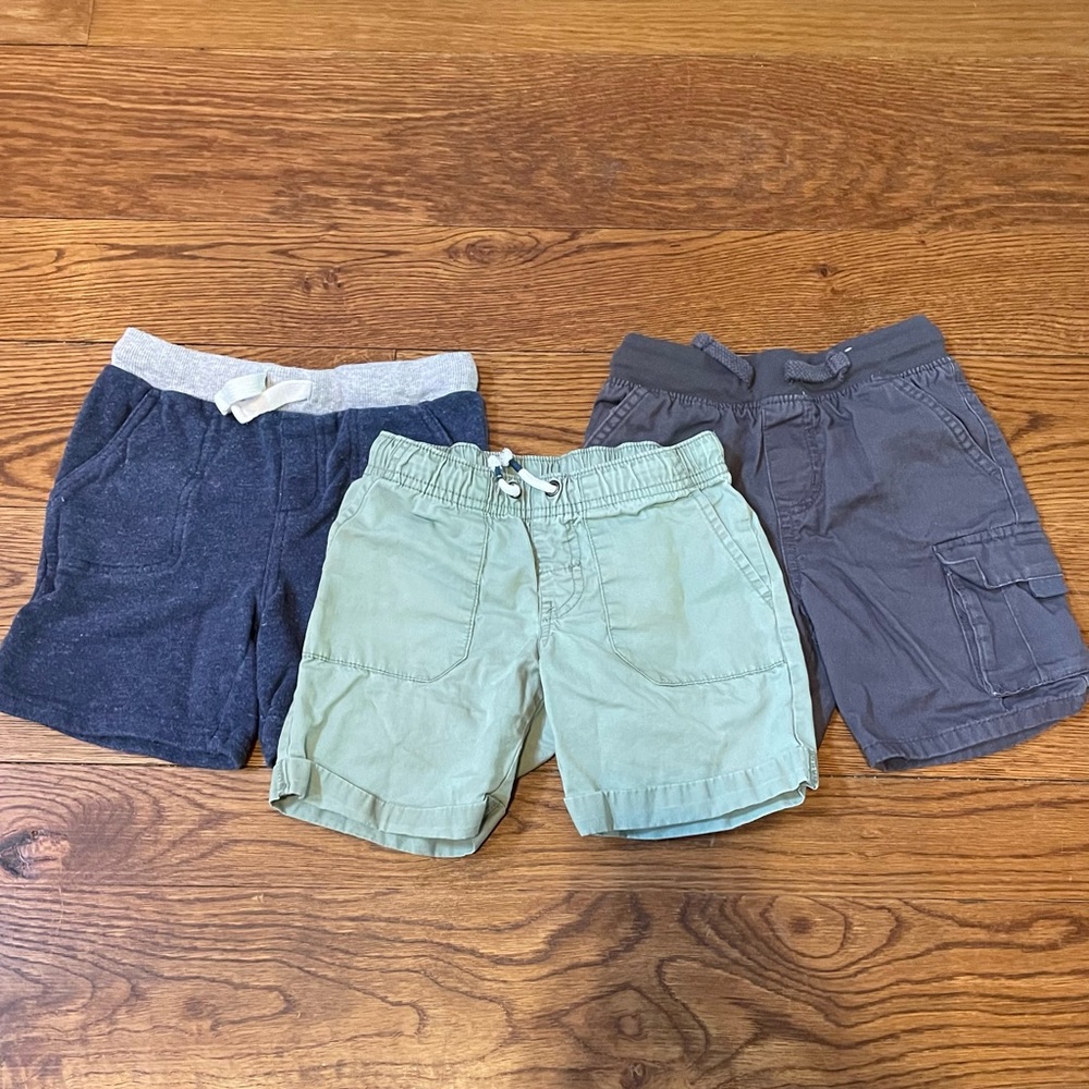 Bundle of 3 Boys size 4t shorts Carter’s Cat & Jack Garanimals